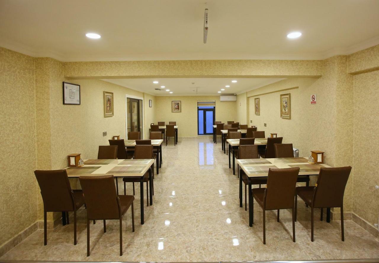 El Royal Hotel Baku Exterior photo
