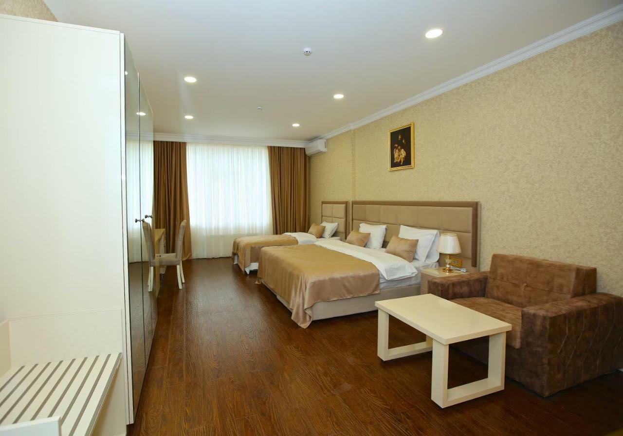 El Royal Hotel Baku Exterior photo