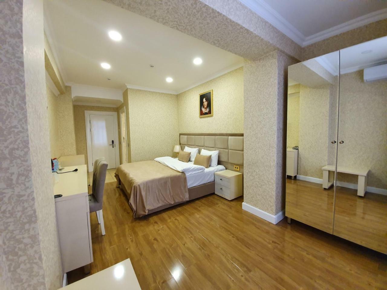 El Royal Hotel Baku Exterior photo